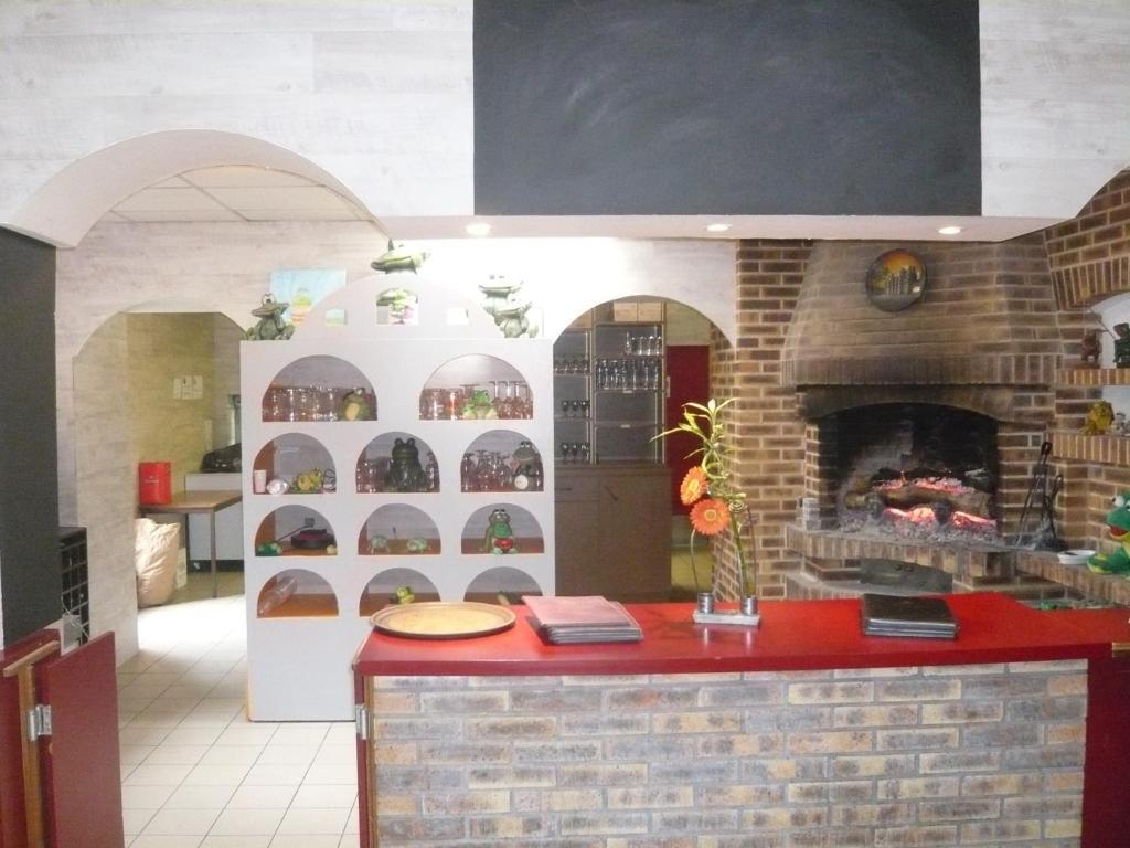 Hotel Restaurant La Grenouillere Vitre  Exterior photo